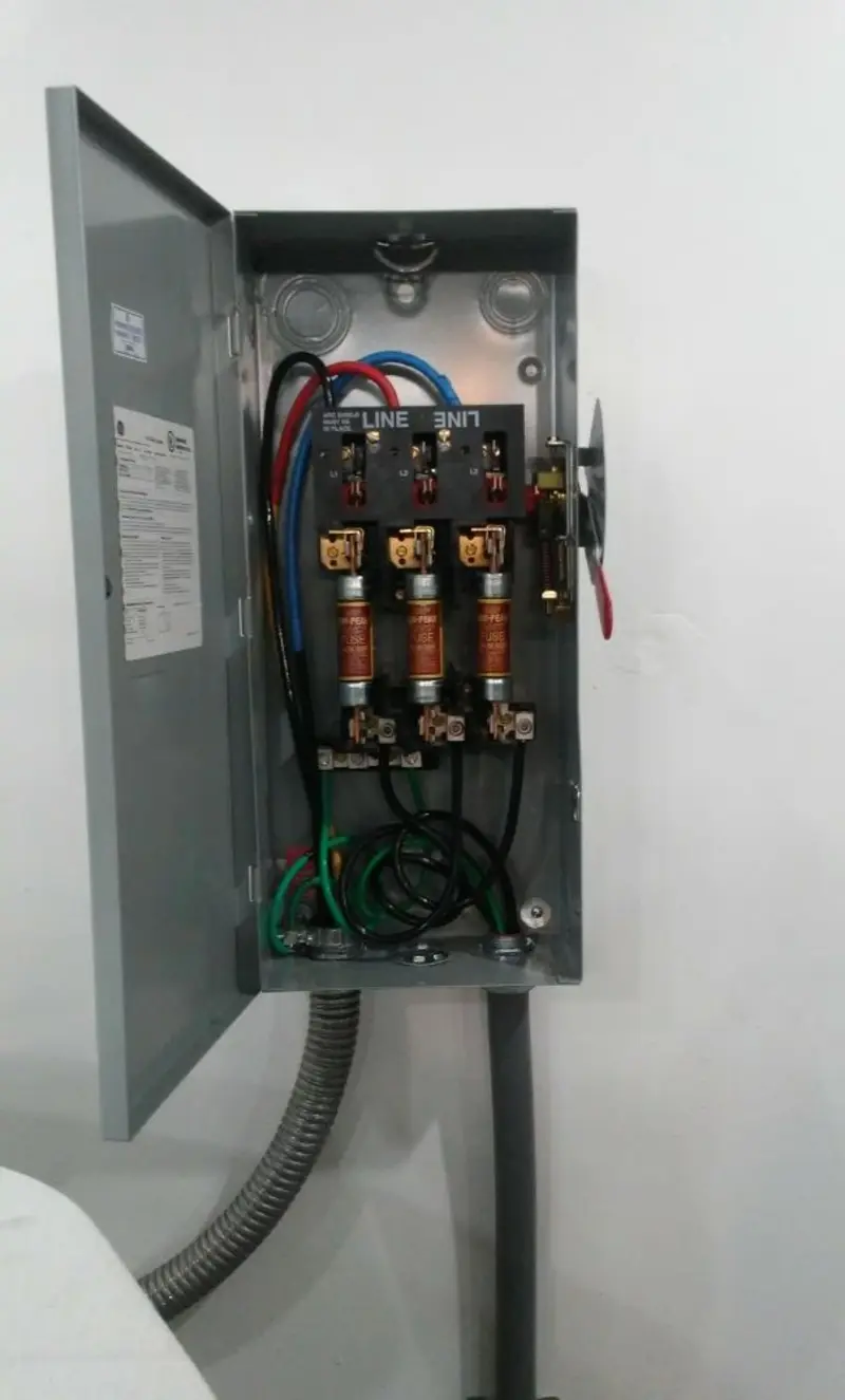 Three-phase disconnect switch installed for Smoke Detector Installation in Picture Rocks